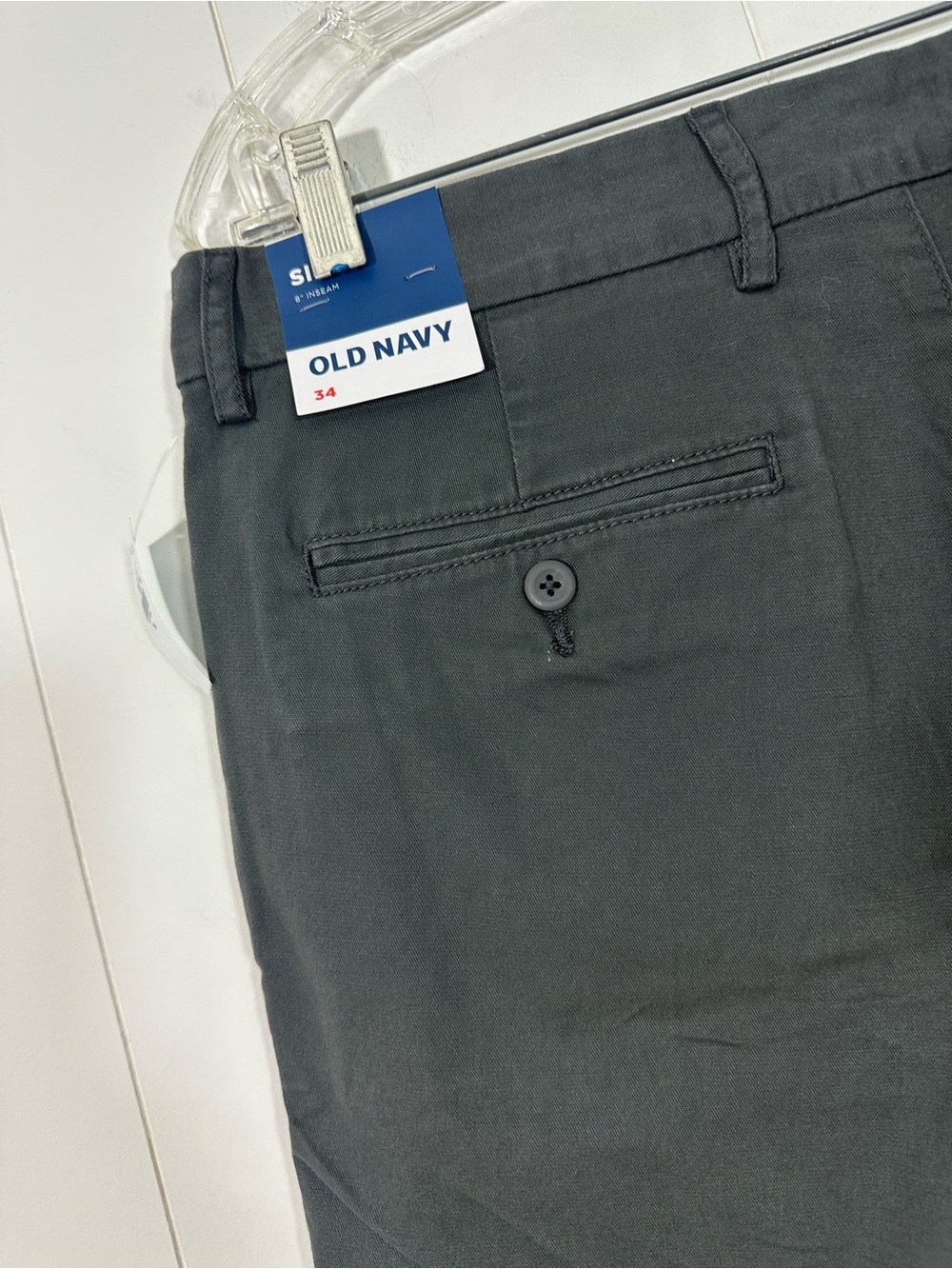 NWT Old Navy Ultimate Tech Slim Built In Flex Size 34 Mens Gray Shorts Bermuda - Picture 4 of 9